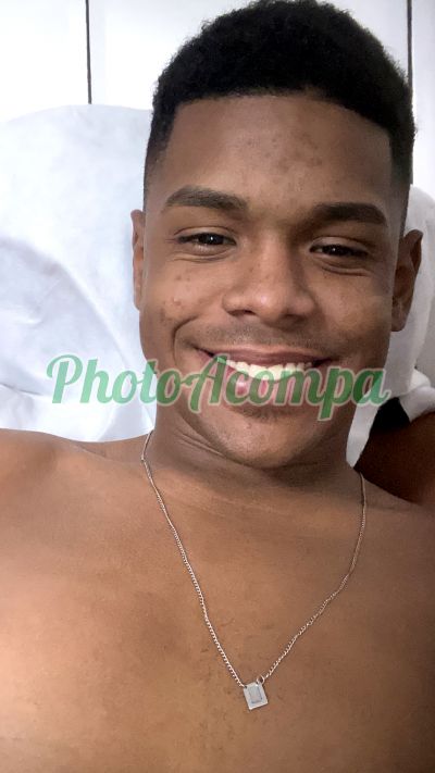 Lucas (11) 91938-2061, garoto de programa em Guarulhos