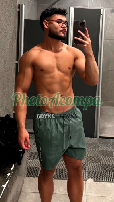 Theo Ferraz (21) 98324-5045, garoto de programa no Rio de Janeiro