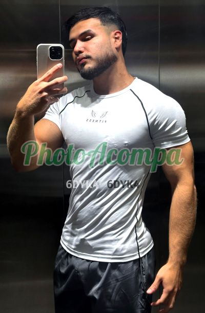 Theo Ferraz (21) 98324-5045, garoto de programa no Rio de Janeiro