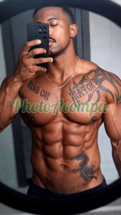Gustavo (41) 99254-4613, garoto de programa no Centro (Curitiba)