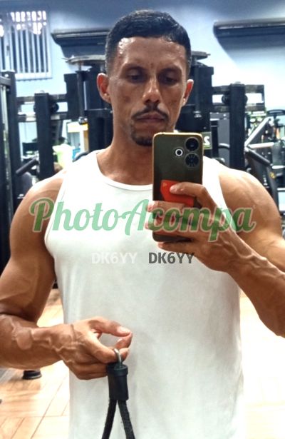 Leonardo (47) 93380-5882, garoto de programa em Blumenau