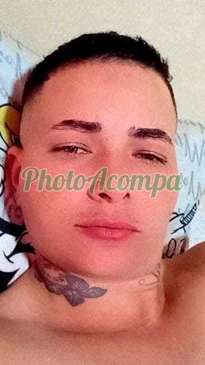 Lésbica, escort em Americana
