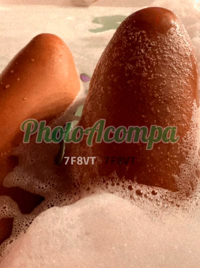 Andressa Pimentinha (11) 95842-1486, acompanhante na Saúde (SP)