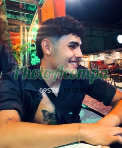 Arthur Vicente, garoto de programa em São Paulo