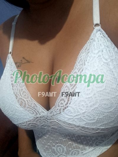 Valquíria, escort em Carapicuíba