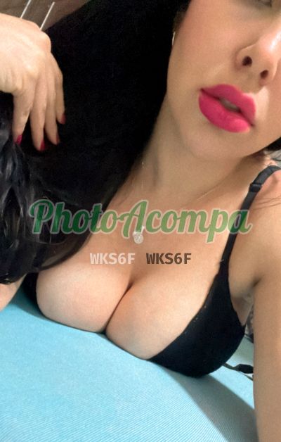 Kamilla Carioca, mulher que faz videochamadas e sexting