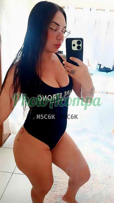 Keyla Mattos, mulher que faz videochamadas e sexting