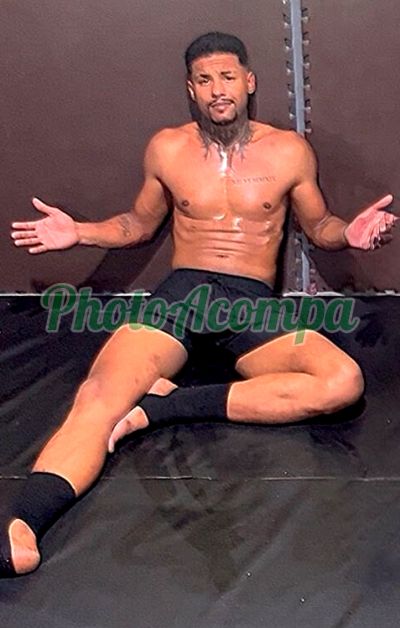Allex (21) 99025-9039, garoto de programa no Rio de Janeiro