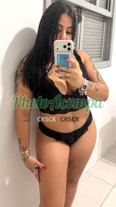 Nick, mulher que faz videochamadas e sexting