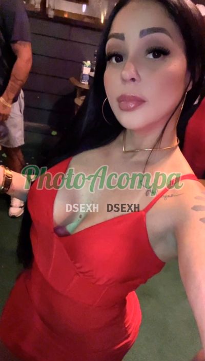 Eduarda Olliver (21) 99055-6453, garota de programa em Juiz de Fora