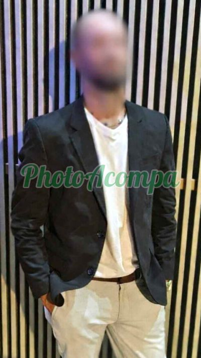 Arthur (19) 99722-0632, garoto de programa em Campinas