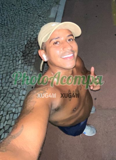 Henrique Gouveia (21) 99524-7288, garoto de programa na Gávea (RJ)
