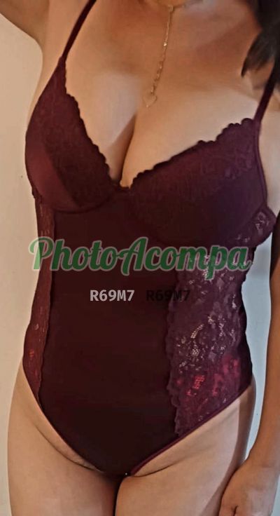 Eloísa, mulher que faz videochamadas e sexting