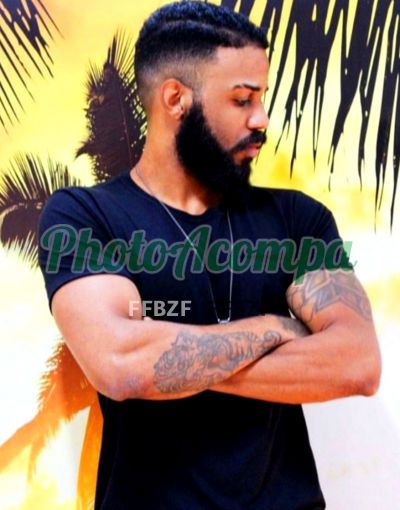 Vasconcellos (21) 99771-6598, homem que faz massagens eróticas no Centro (RJ)