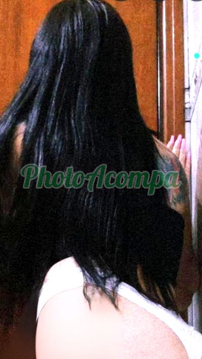 Júlia (15) 99278-9445, escort em Capivari