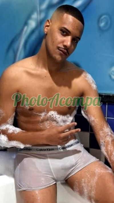 Elias (61) 99231-7490, garoto de programa em Goiânia