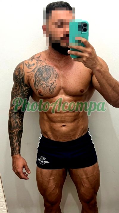 Rafael, garoto de programa em São Paulo