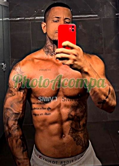 Artista (21) 97910-7590, garoto de programa na Barra da Tijuca (RJ)
