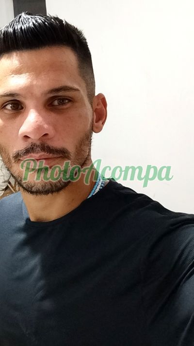 Leo (11) 93162-6135, garoto de programa em Bertioga
