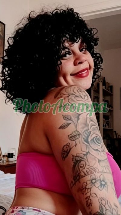 Bianca Oliveira (15) 99236-7906, garota de programa em Porto Feliz