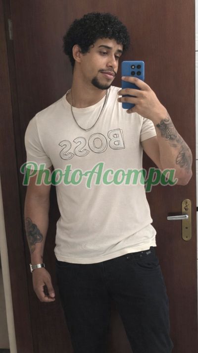 Virsca, garoto de programa na Zona Leste (SP)