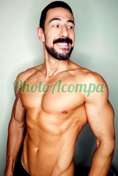 Vandré, garoto de programa em São Paulo