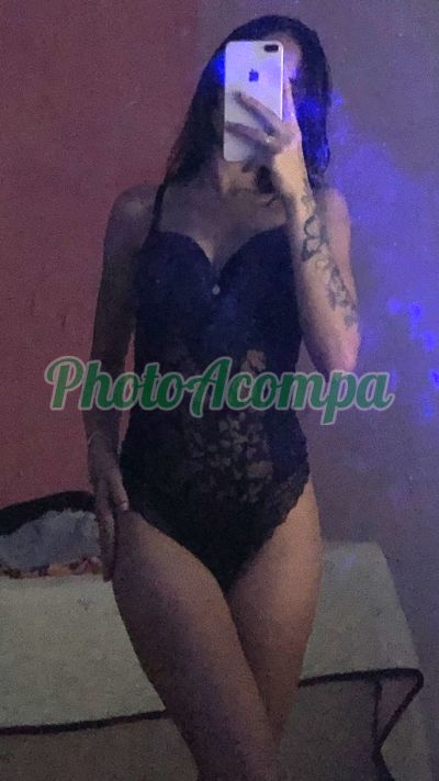 Vivi, mulher que faz videochamadas e sexting