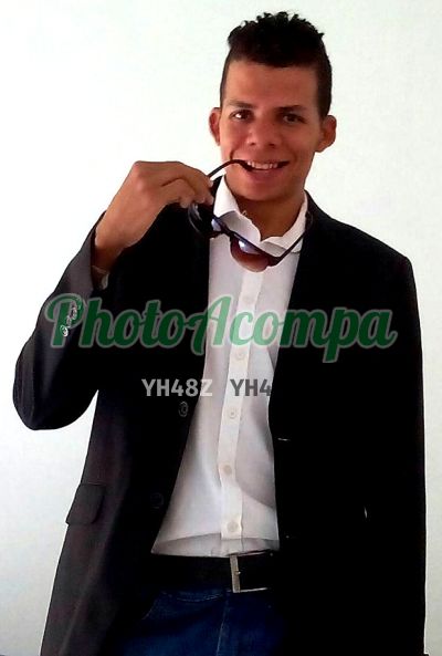 Marcelo (71) 99348-1293, homem que faz massagens eróticas em Salvador