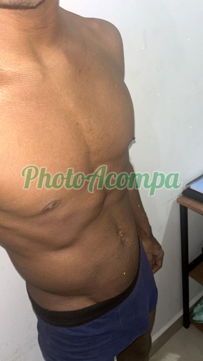 Pretinho Dotado (61) 99826-5140, garoto de programa em Brasília