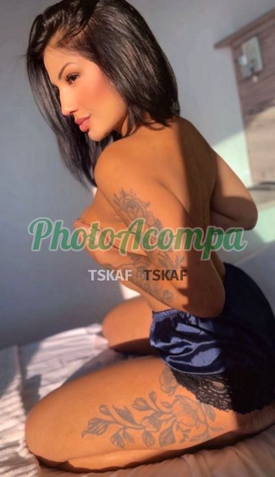 Giovana Liss, mulher que faz videochamadas e sexting