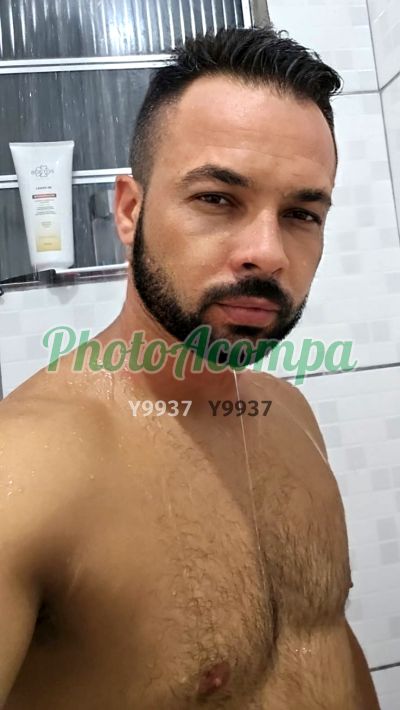 Diego Moreira, garoto de programa na Consolação (SP)