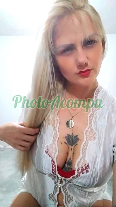 Jackeline, mulher que faz videochamadas e sexting