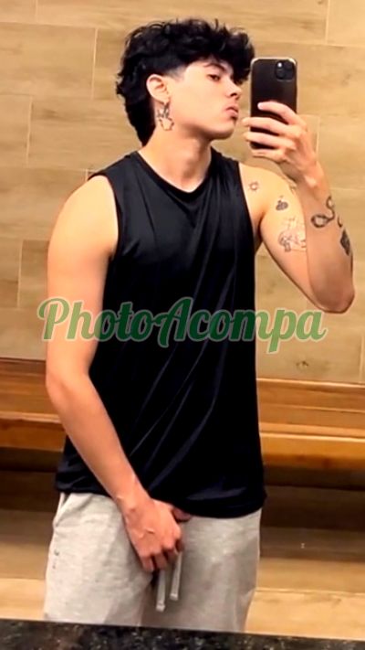 Marcos (85) 98438-5384, travesti que faz massagens eróticas na Av. Beira Mar (Fortaleza)