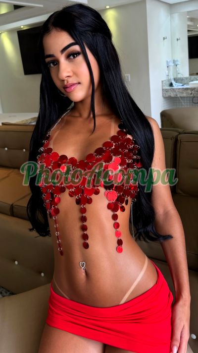 Maria Clara (21) 99632-4896, acompanhante na Barra da Tijuca (RJ)