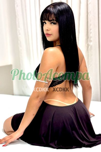 Mel (21) 97445-9656, garota de programa no Caminho das Árvores (Salvador)