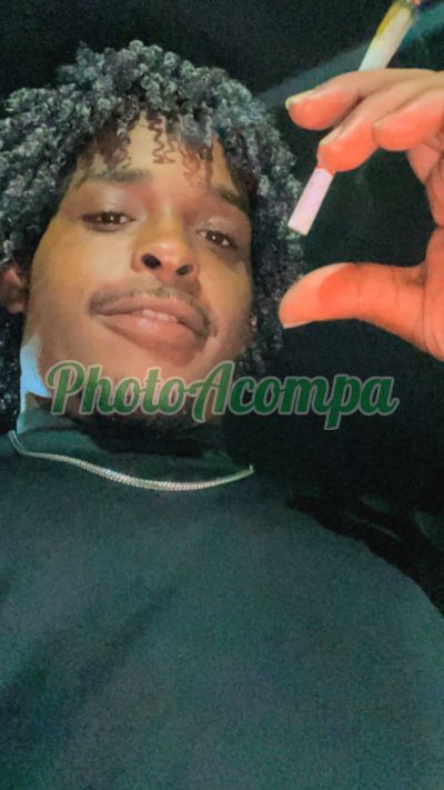 Maia (21) 97127-5188, garoto de programa em Niterói