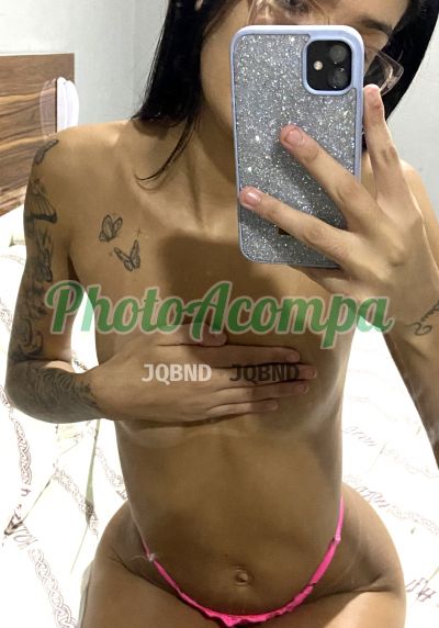 Júlia, acompanhante em São Vicente