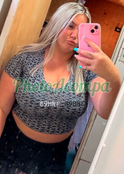 Amandinha (19) 99632-2166, acompanhante em Cariacica