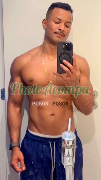 Vittor Black, garoto de programa em Moema (SP)