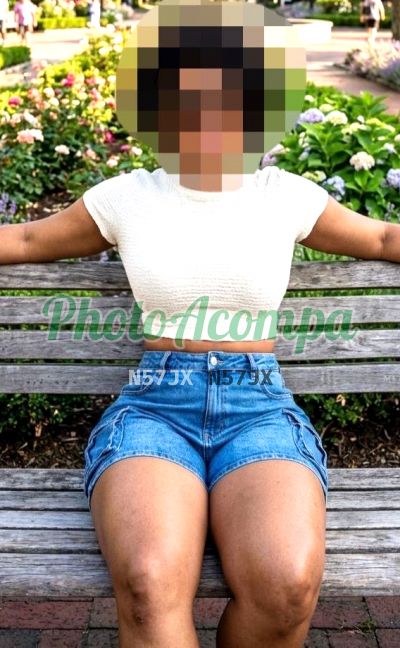 Bruninha, mulher que faz videochamadas e sexting
