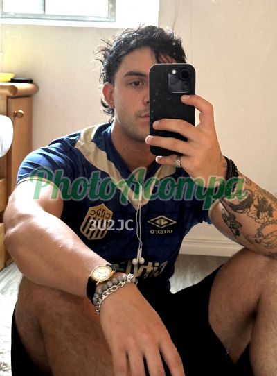 Gabriel (41) 98436-7909, garoto de programa em Água Verde (Curitiba)