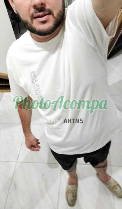 Acompanhante (61) 98237-1162, garoto de programa em Meireles (Fortaleza)