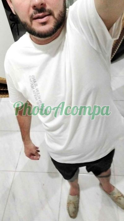 Acompanhante (61) 98237-1162, garoto de programa em Meireles (Fortaleza)