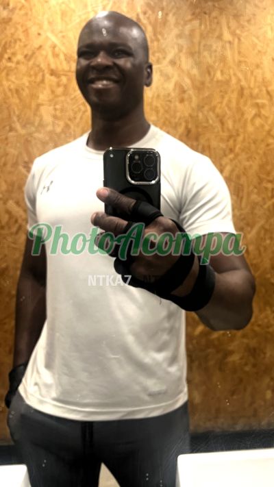 Gilberto (11) 97564-5378, garoto de programa em São Paulo