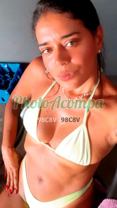 Karina Maciel (21) 98300-8392, escort em Barbacena