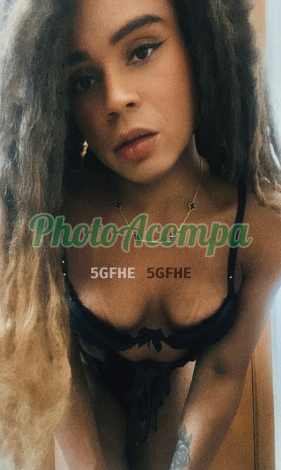 Mell Foox, transex na Zona Oeste (RJ)