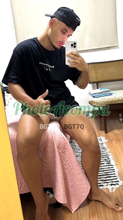 Enzo Santos (21) 96750-8802, garoto de programa em Copacabana (RJ)
