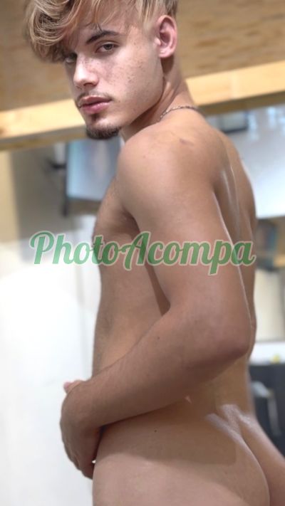 Enzo Santos (21) 96750-8802, garoto de programa em Copacabana (RJ)