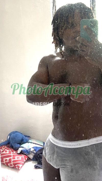 Yuri (21) 96683-5822, garoto de programa no Rio de Janeiro