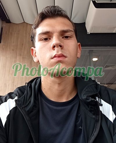 Victor (12) 99703-8527, garoto de programa em São José do Rio Preto